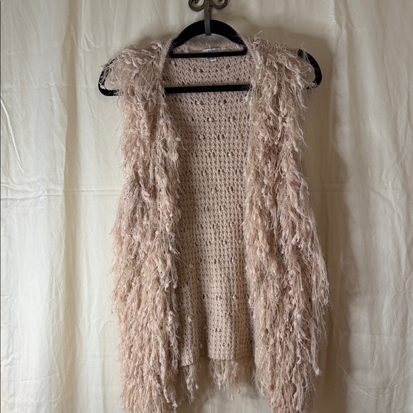JODIFL Sweaters - JODIFL Cream Shaggy Open-Front Sweater Vest